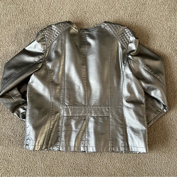 Metallic tan colored blazer/jacket. Non Leather Length shoulder to hem 24”. - Picture 3 of 4
